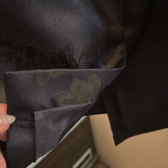 EUC blue flower skirt - Picture 6 of 10